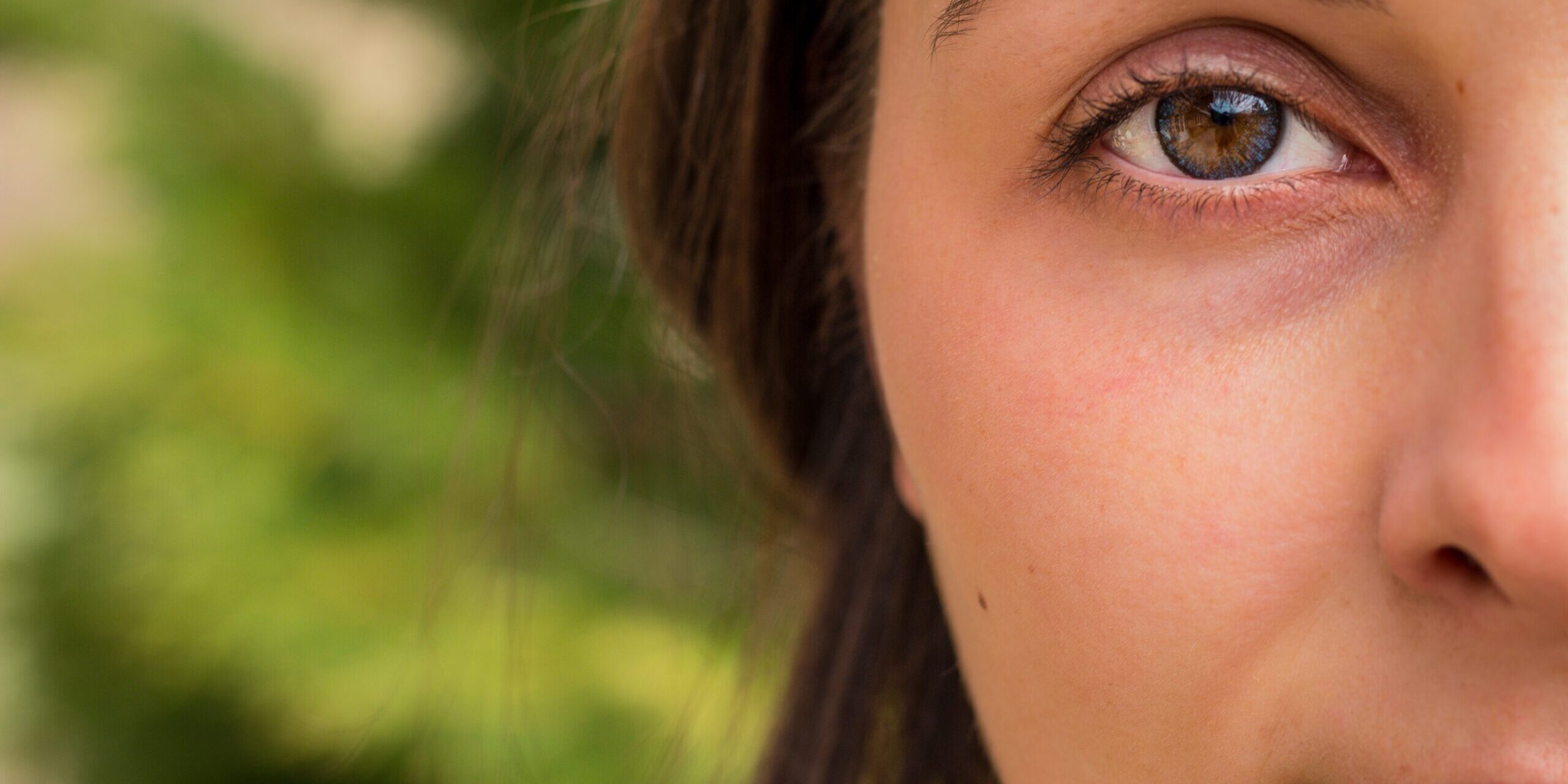 blue-eyes-of-a-girl-2024-11-27-12-39-36-utc